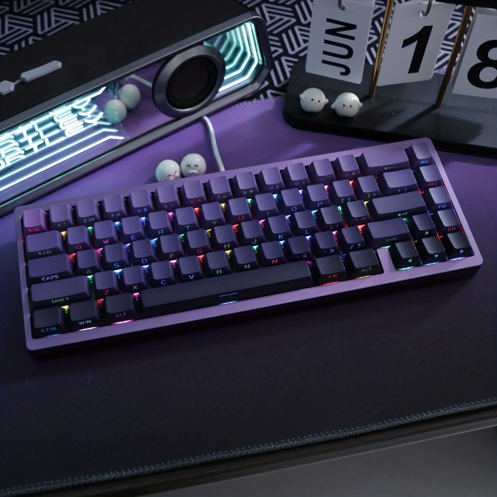 Robust All-Aluminum Frame Mechanical Keyboard Featuring Gasket Mounting And Tri-Mode Connectivity with 2.4G Wireless And Wired Options